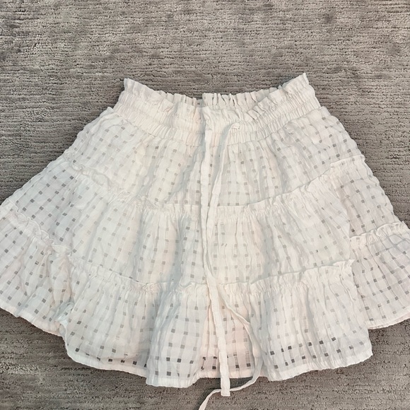 White Ruffle Set | Size XS-S - Picture 2 of 4